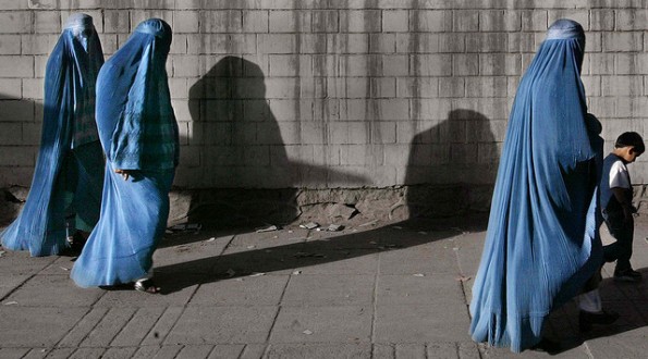 Afghan women clad in traditional burqa dress pictured in Kabul city centre, Afghanistan, August 28, 2004